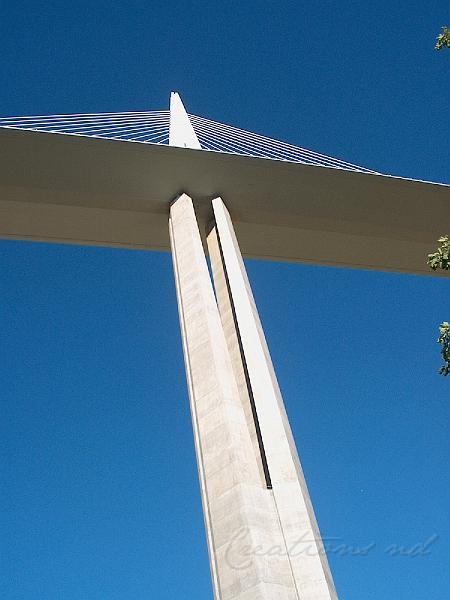 IM005941.JPG - Viaduc de Millau .Aveyron